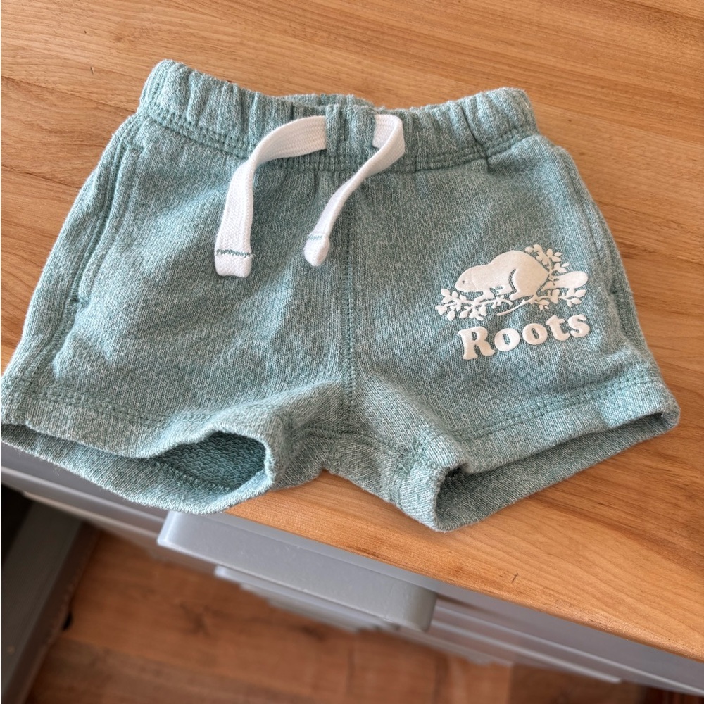 Roots baby 0-3m shorts